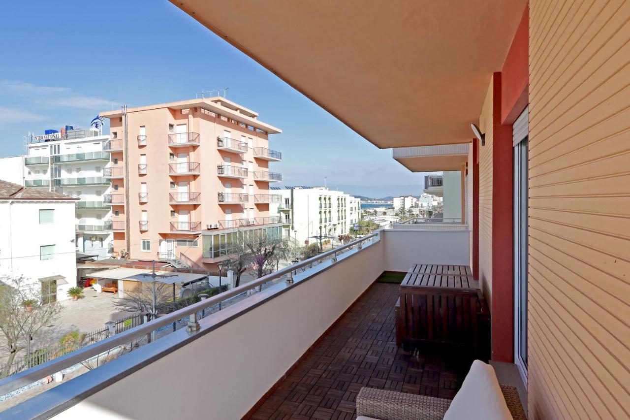 Crima Mare Luxury Lejlighed Misano Adriatico Eksteriør billede